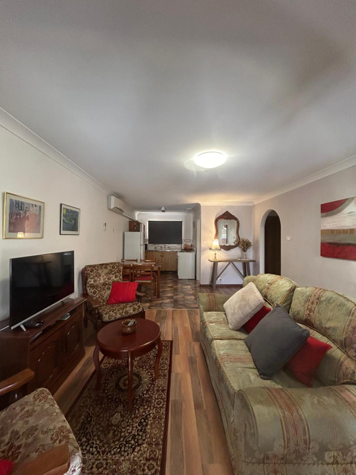 Champion Bay Beach Unit, With Own Carport, Geraldton Buitenkant foto
