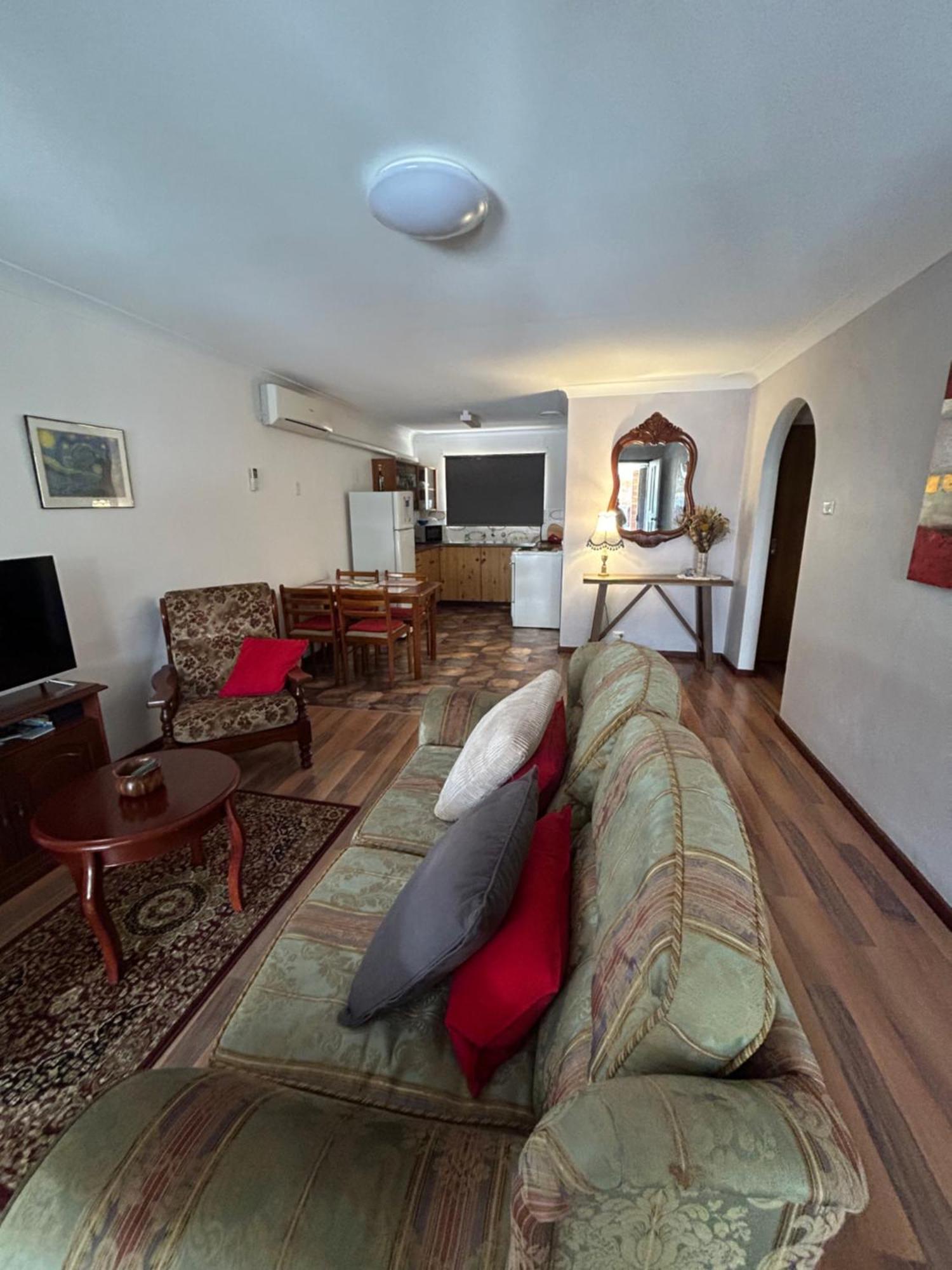 Champion Bay Beach Unit, With Own Carport, Geraldton Buitenkant foto